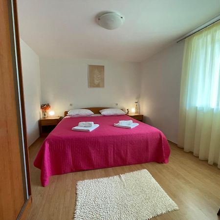 Apartment Benky Pićan Exterior foto