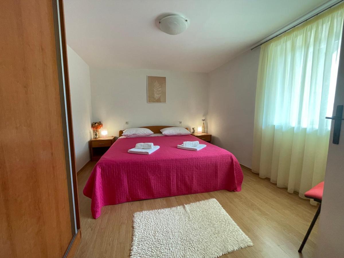 Apartment Benky Pićan Exterior foto